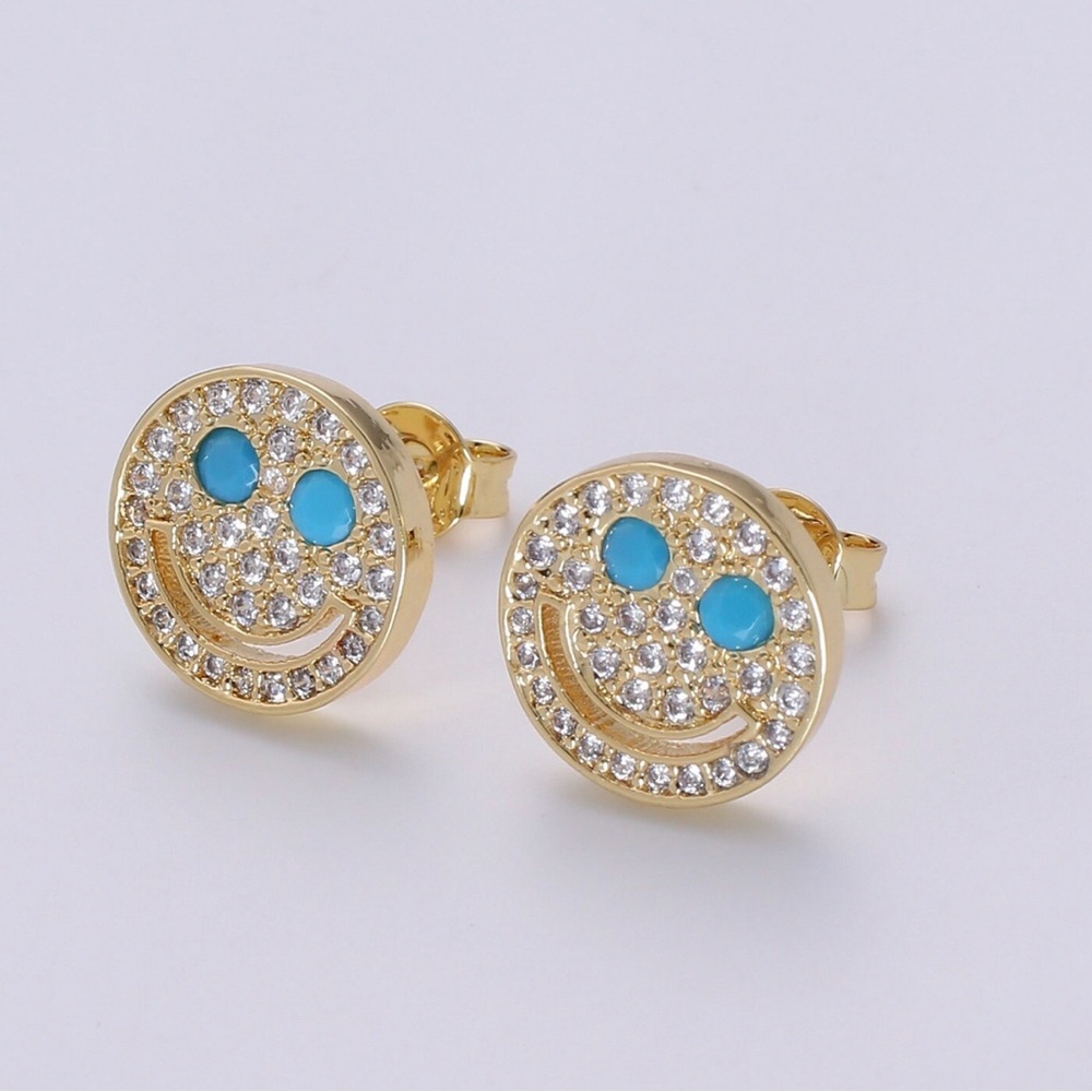 Smiley stud earrings - Picture 8 of 8